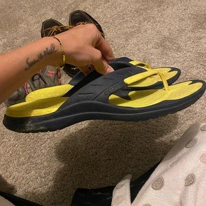 Mens Suze 15 Croc brand flip flops